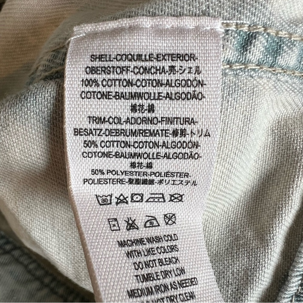 Free People Womens Baja Jean Jacket Trash White Wash Denim Sz 6 Distressed - Picture 16 of 16